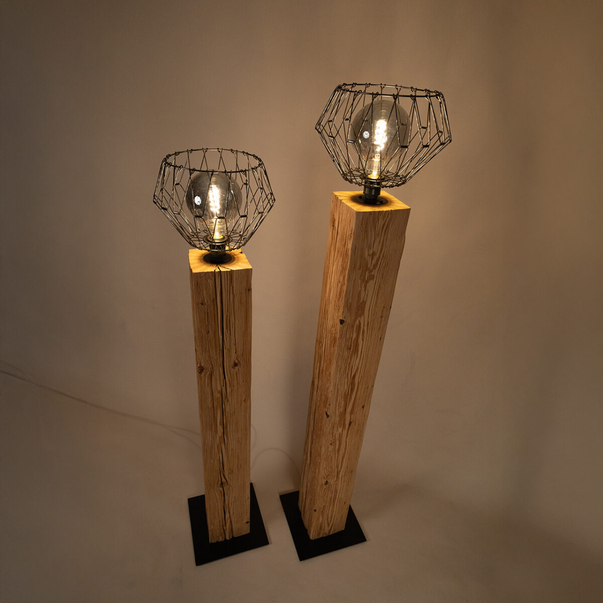 Stehlampen Matterhorn und Säntis